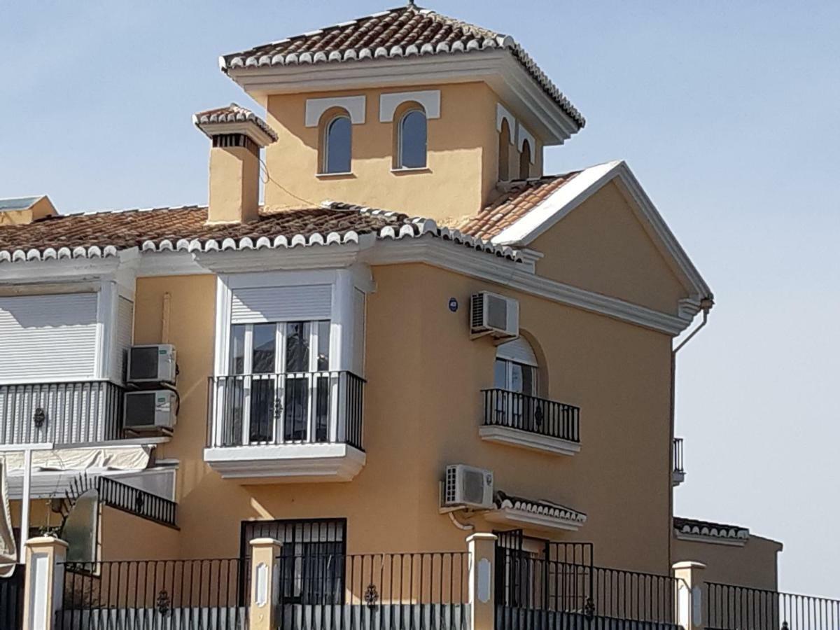 Duplex La Isla Lejlighed Granada Eksteriør billede